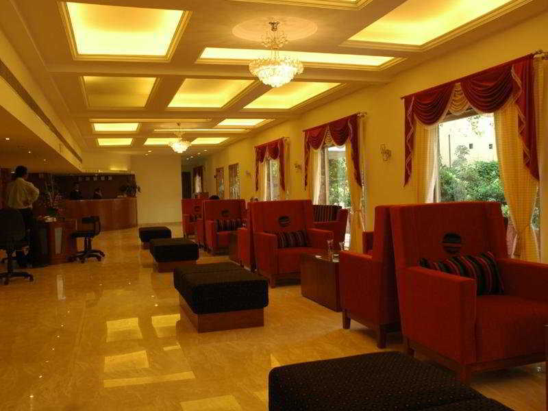 Hotel Juhu Plaza Mumbai Interior photo